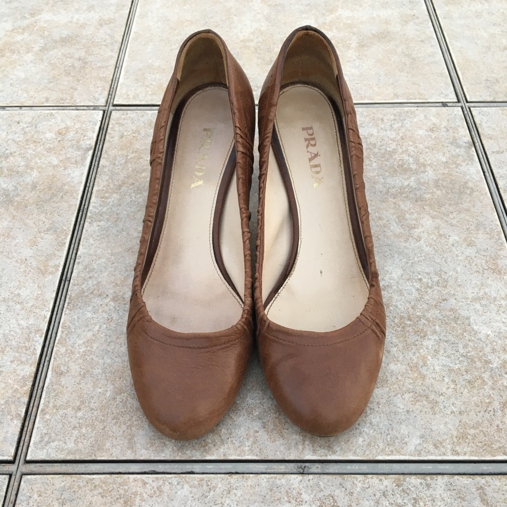 Prada shoes size 36.5